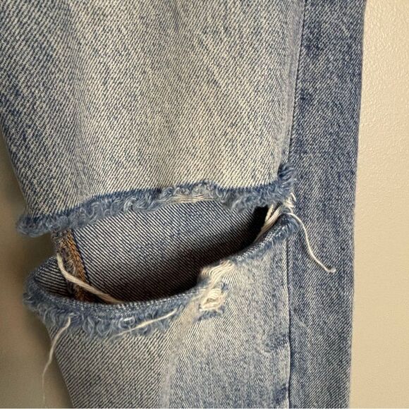 Levi's 501 S White Oak Cone Denim Skinny Jeans with Distressed Details size 26 - Picture 4 of 14